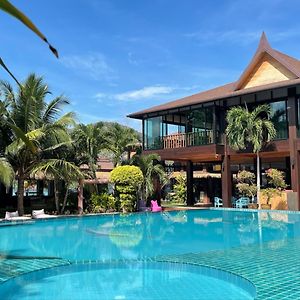 Phi Phi Villa Resort-SHA Plus